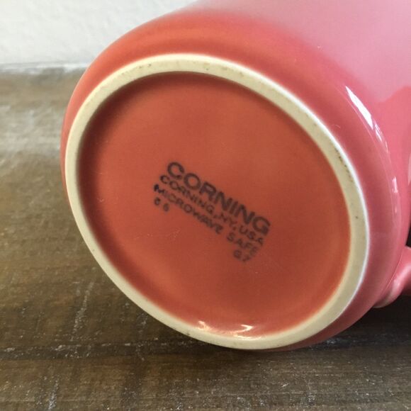 Corningware mugs set of 2 coral pink/orange collectible coffee tea cups - Picture 4 of 8